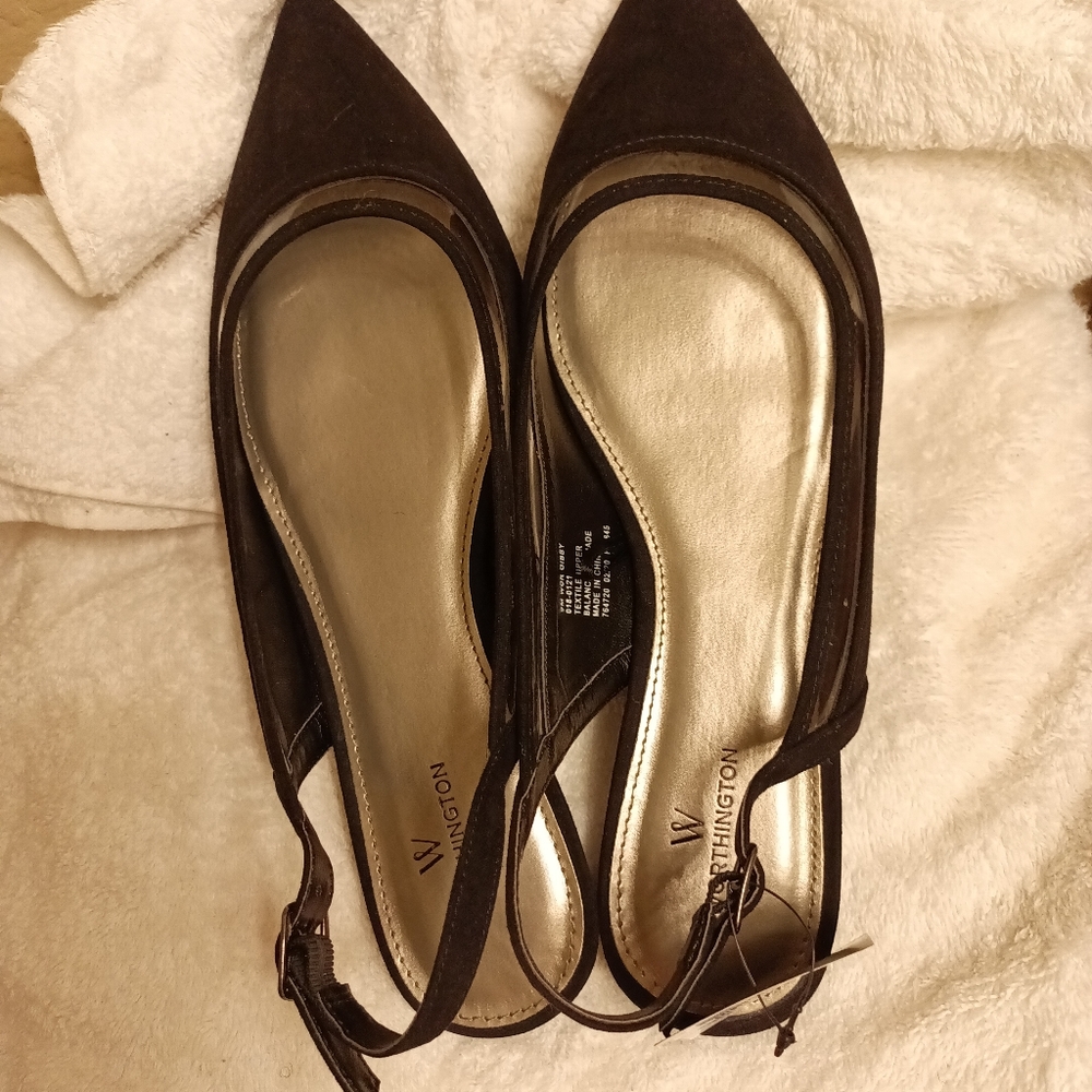 Worthington flats size 9